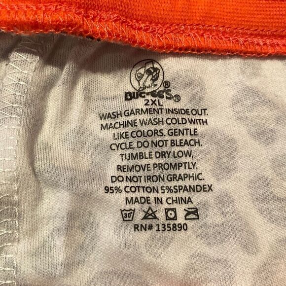 Buc-ee’s Women’s Drawstring Leopard Sleep Pants Size 2XL NWT - Picture 3 of 8